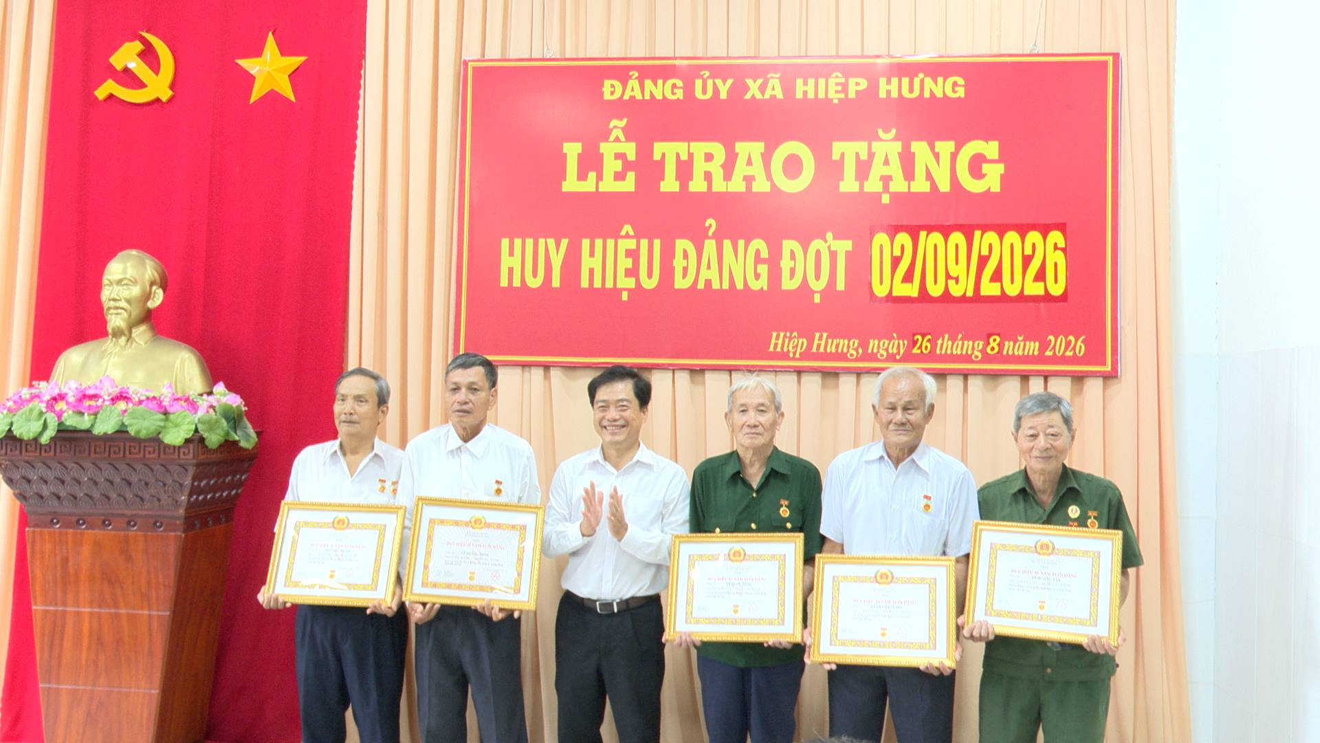 anh tin bai